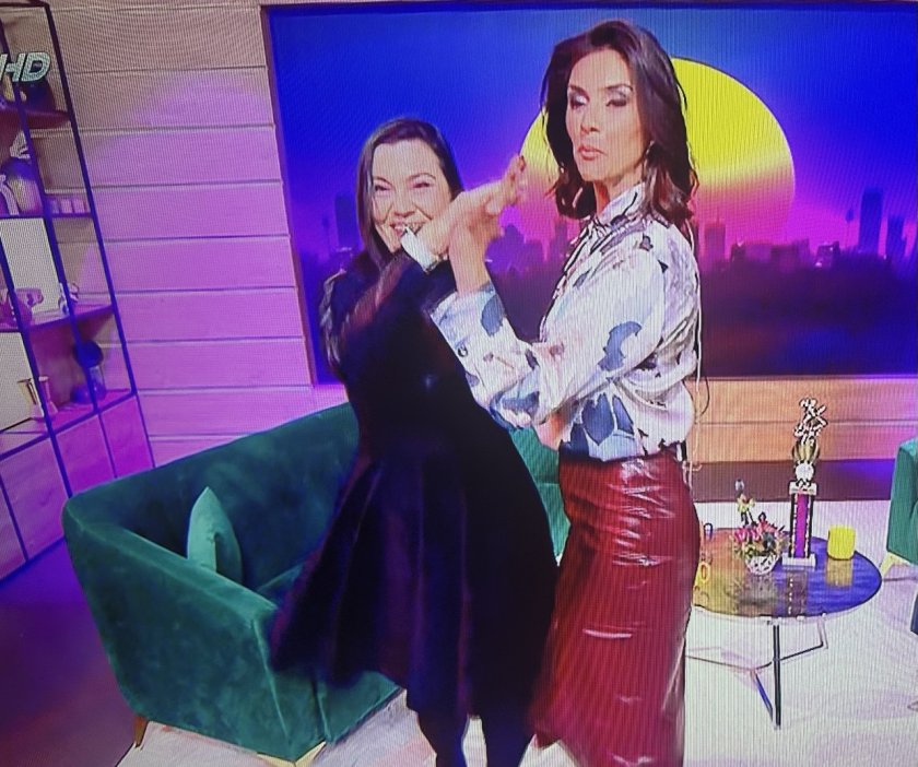водеща обед btv втрещи публиката ултра тъп въпрос снимки