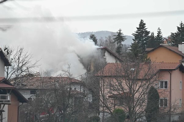 едно тяло открито сред отломките взрива банкя
