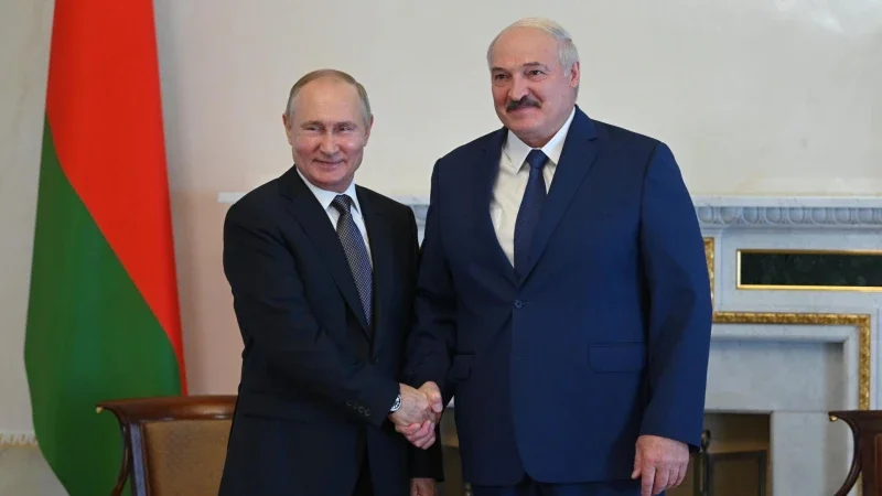 путин поздрави лукашенко спорната изборна победа