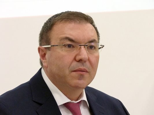 костадин ангелов нзок bdquoувеличиldquo живота години месеца ndash лъжа достойна мюнхаузен