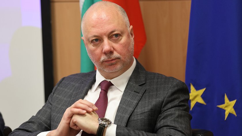 министерският съвет провежда редовно заседание