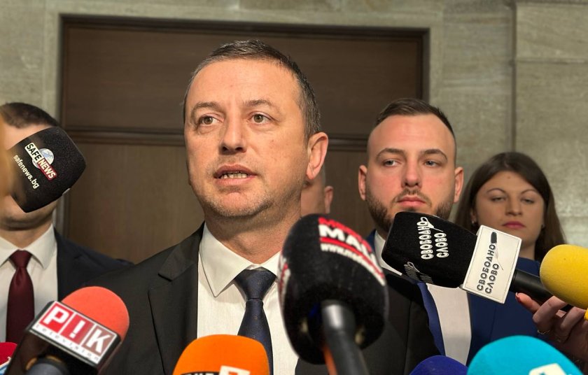 bdquoвъзражданеldquo алармира фотоволтаични паркове заемат земеделски земи видео