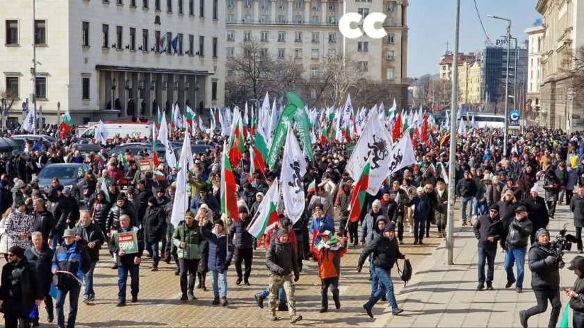 костадин костадинов свободата винаги върха копието