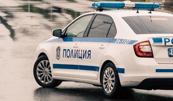 полицията бургас издирва годишната христина христова снимка