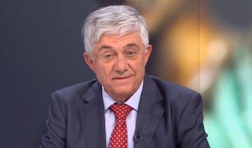 румен ненков конституционният съд действа разрез конституцията
