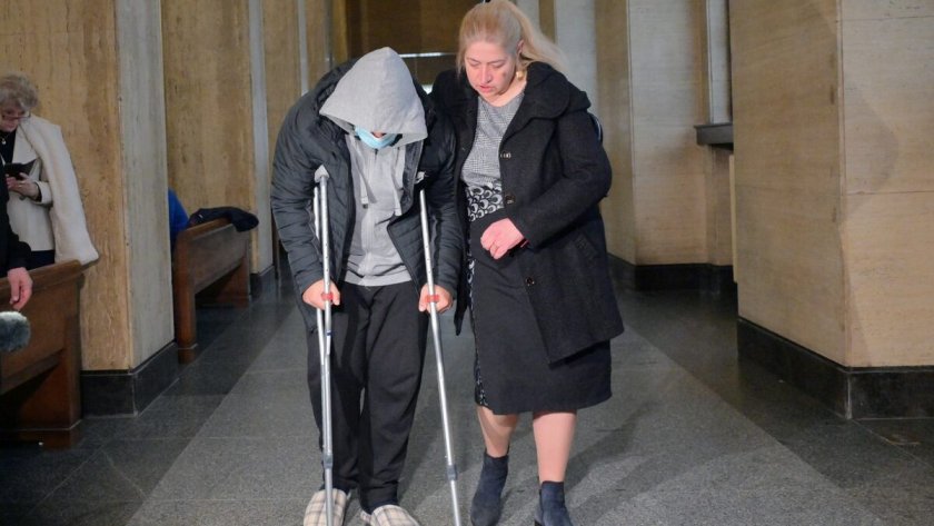 бащата обвиняемия нападението bdquoмургашldquo обяви гладна стачка