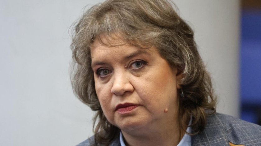 наталия киселова твърденията пеевски заплашвал нелепи