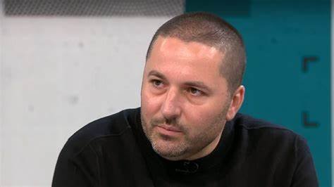 бащата сияна събудихме продължим сме будни