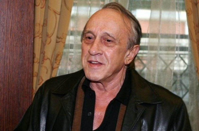 почина известният журналист тошо тошев
