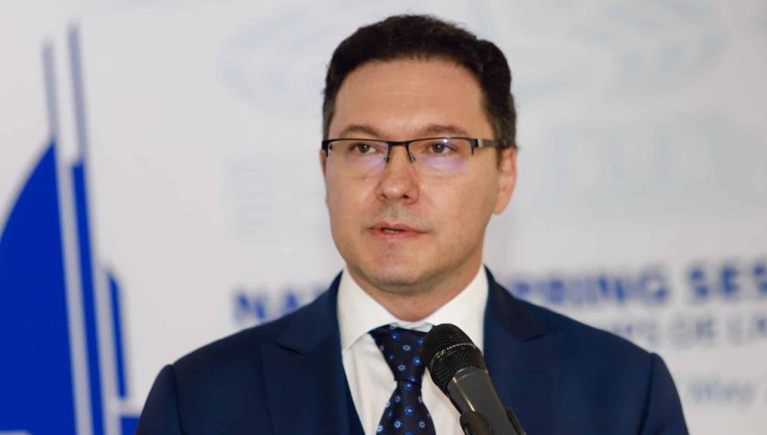 даниел митов дпс дпс вземе решение управлението вотът недоверие притеснява