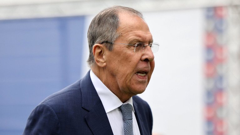 лавров пристигна китай проведе важна среща