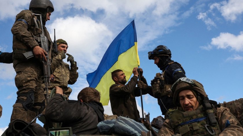 украйна увеличава военните разходи млрд долара