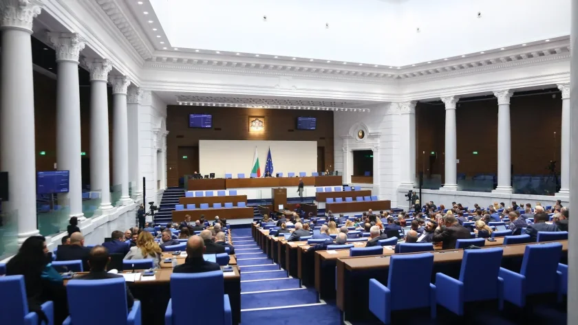 парламентът прие отнемане имущество трети недобросъвестни лица удължи сроковете досъдебно разследване