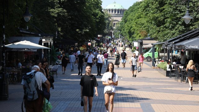 софия ръст туристите първото полугодие 2025