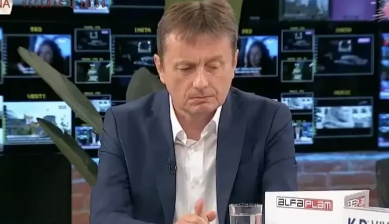 сръбски министър получи инсулт ефир състоянието остава тежко видео