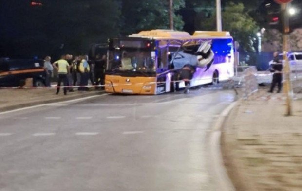 румен дунев виктор бил водачът автомобил пътник собствената кола
