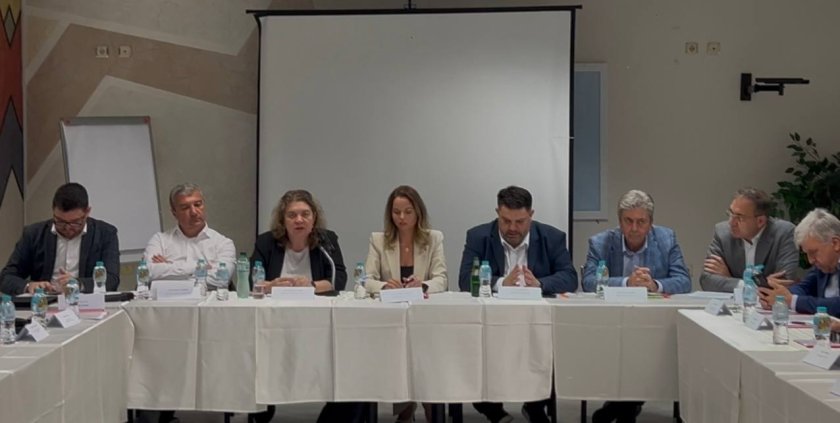 коалиция bdquoбсп ndash обединена левицаldquo разраства