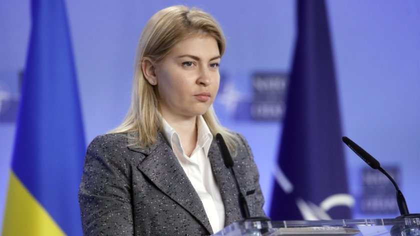 олга стефанишина новият посланик украйна сащ