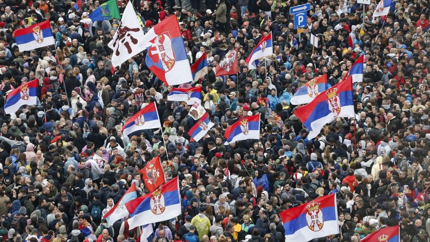 втори ден блокада съда сад заради арестите протестиращи