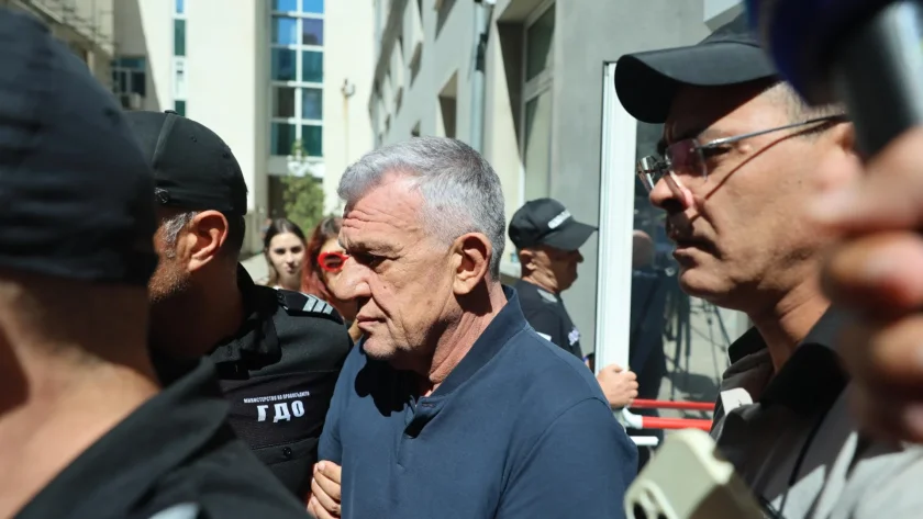 съдът наложи парична гаранция 000 никола николов ndash паскал