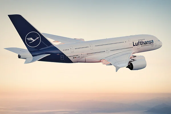 паника полет софияndashфранкфурт самолет lufthansa софия кацна аварийно белград