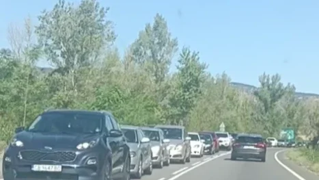 километрични опашки образуваха пътя гърция