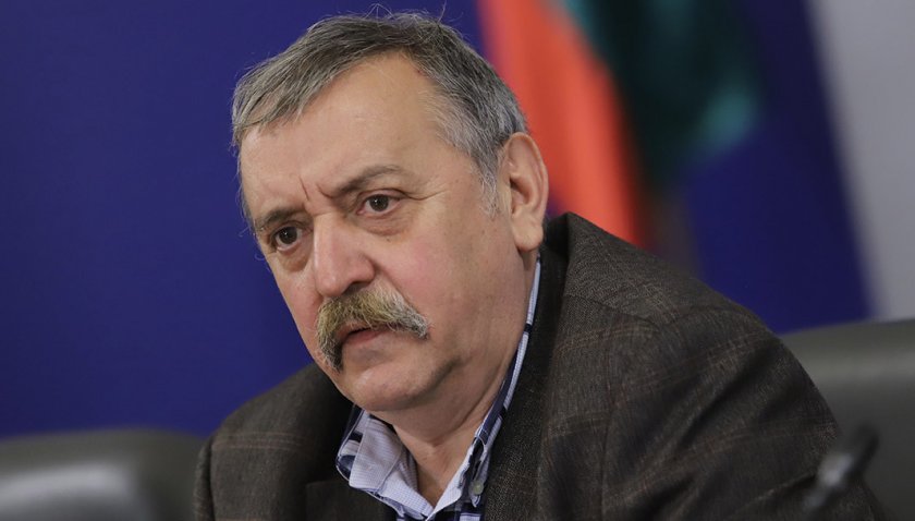 проф кантарджиев обществото спокойно плаши covid спазват елементарните правила
