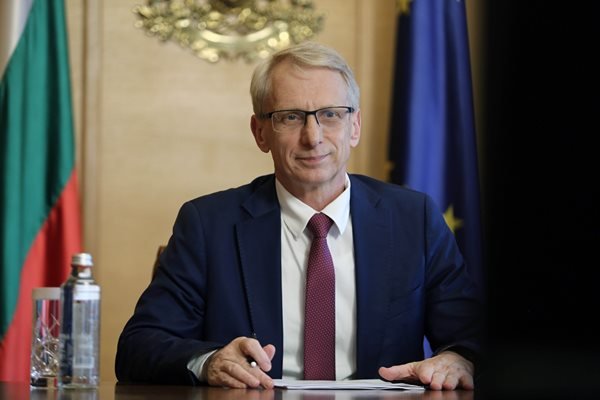 денков euractiv шансовете шенген значително нулата