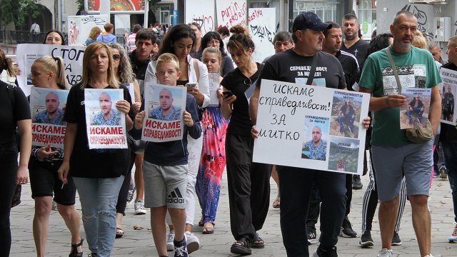 жителите цалапица протестират съда пловдив