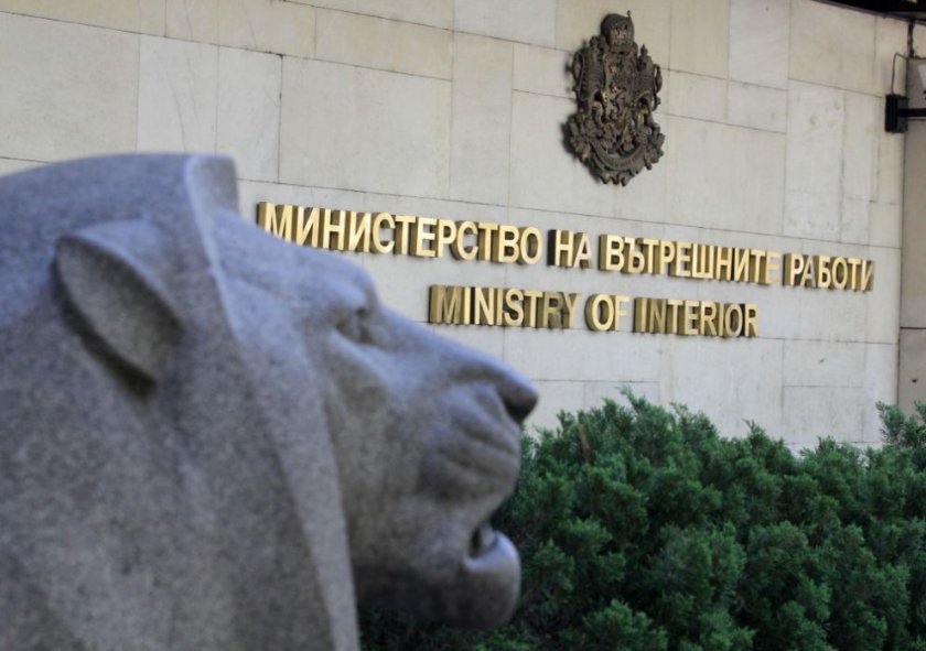 уволниха полицейски шефове заради пропуски около убийството цалапица