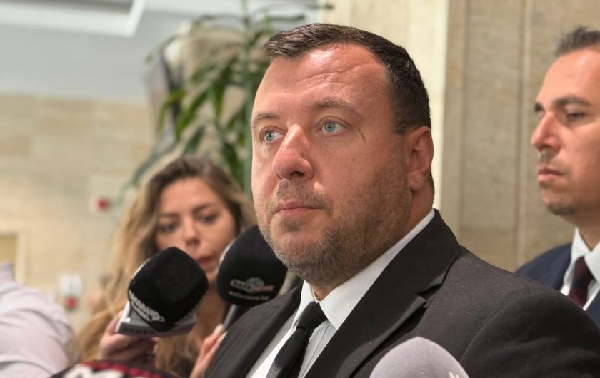 bdquoвъзражданеldquo обвинява управляващото мнозинство нарушения правилника конституцията