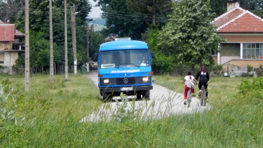 200 села българия остават обществени автобуси заради нерегламентирани превози