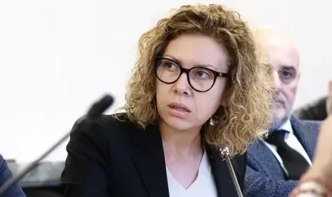 разкрития вижте оказа любовник заместник председателката дсб