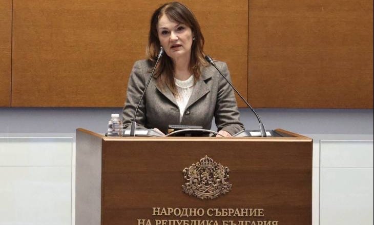 депутати bdquoвеличиеldquo извиниха напрежение лидера допуснахме комуникационна грешка