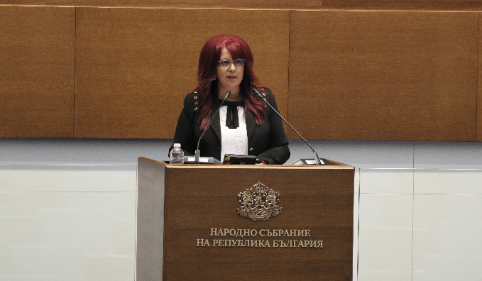 петя цанкова подкрепяме връщането възпитателната роля училищата