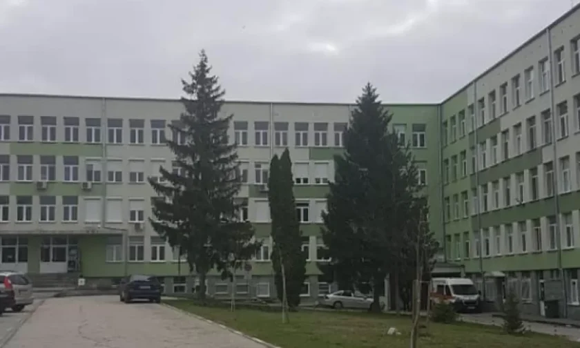 лекари медици павликени заплашват колективна оставка заради смяна управителя болницата