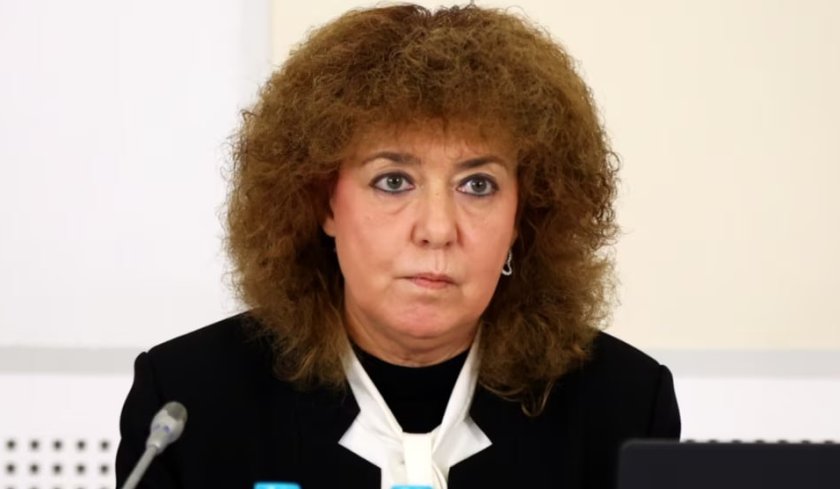 прокурор вкс занимава политика