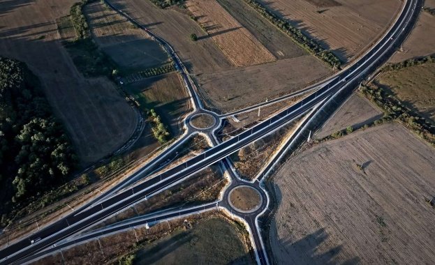 пускат новия километров участък bdquoхемусldquo боаза дерманци