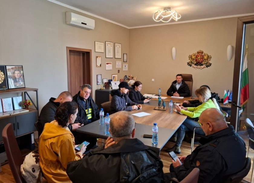 заради проливни валежи беше обявено бедствено положение община царево