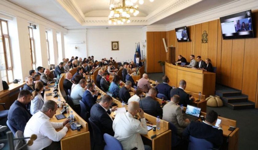 приеха актуализация бюджета софия допълнителни млн детски градини училища вик проекти