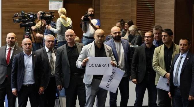 красимир манов предстоят тежки месеци заради санкциите ldquoлукойлrdquo правителството подаде оставка