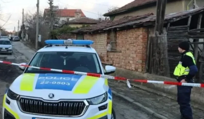 жестоко убийство шуменско мъж преби майка смърт