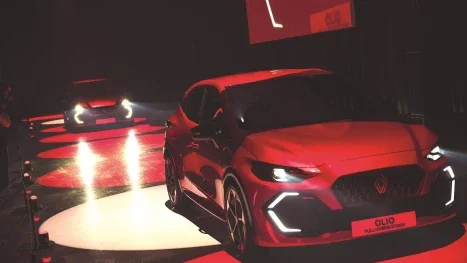 новият модел clio богато оборудване