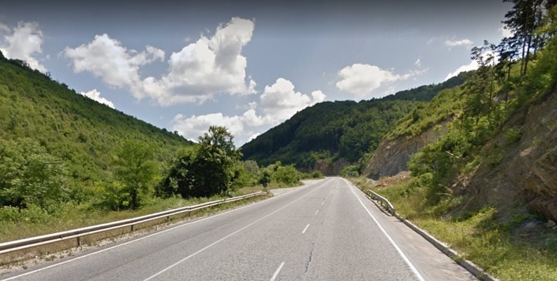 проходът републиката временно затворен