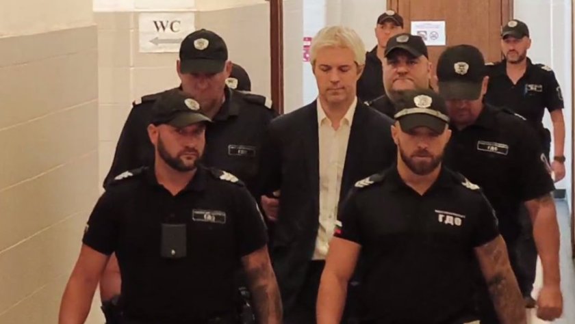 преместиха благомир коцев никола барбутов софийския затвор