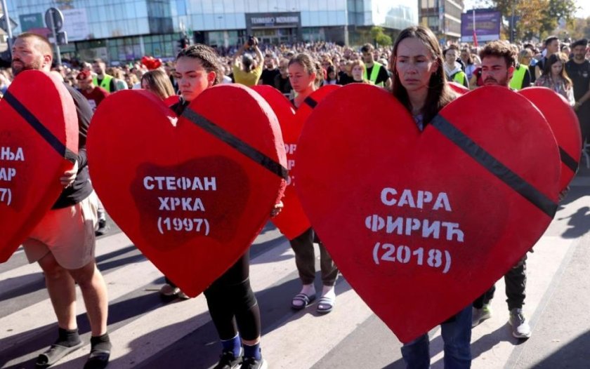 майка жертва сад започна гладна стачка свалете щитовете погледнете очите