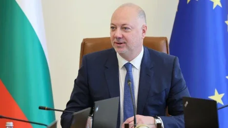 желязков възможност коледни добавки пенсионерите