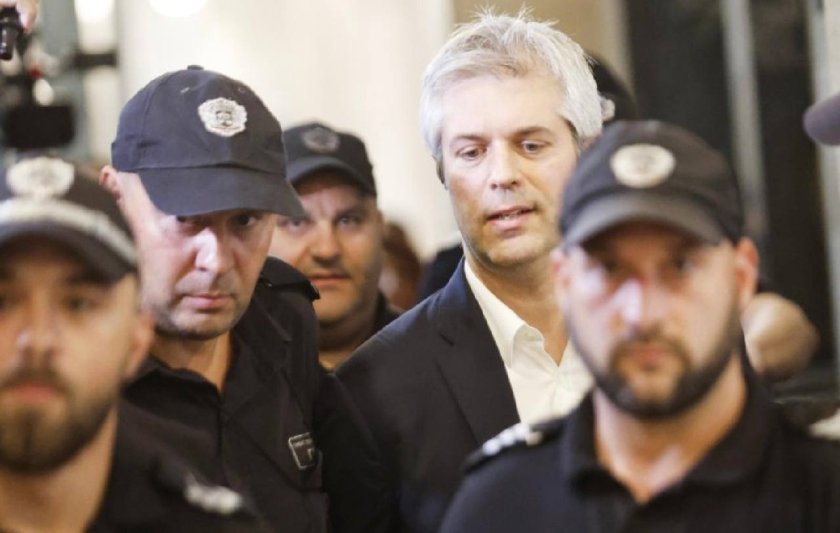 новините аванс края седмицата петият работен ден блаааго беше пуснат ареста където вкара mafiata