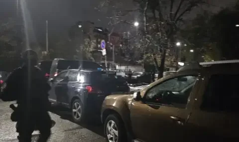 задържаха двама опит кражба кола столичния квартал bdquoнадеждаldquo