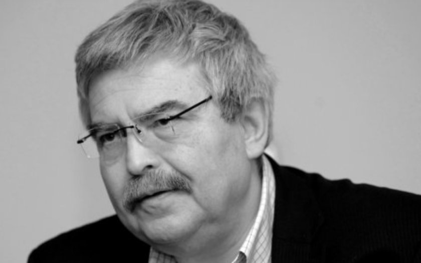 почина емил хърсев